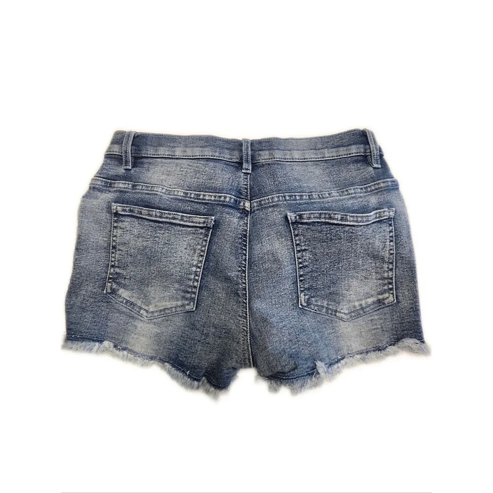 VENUS denim shorts